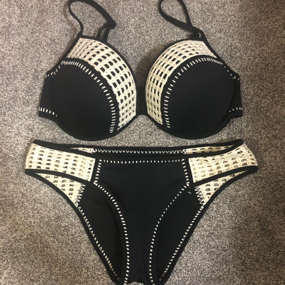 VS Bikini 36DD Top and Medium Bottom